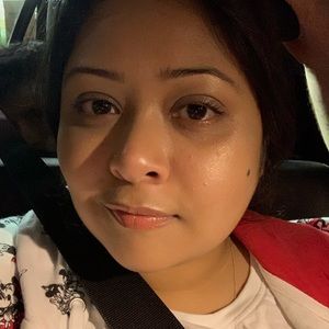 Meet your Posher, Nasiha